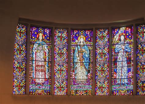 what work illustrates the pinnacle of stained-glass art?